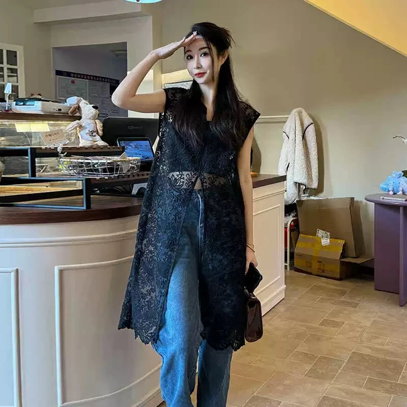 女新款夏季法式镂空无袖透视长款蕾丝开叉宽松罩衫潮 25548