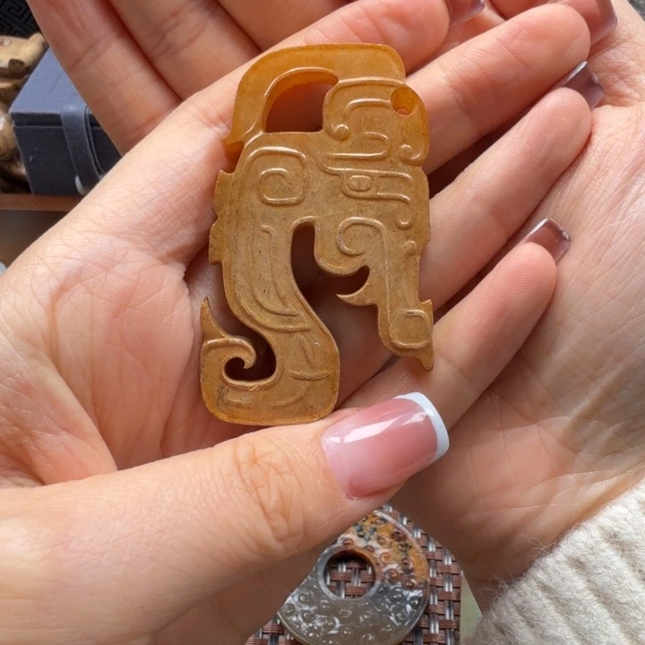 刘***军龙型双阴挤阳线配饰