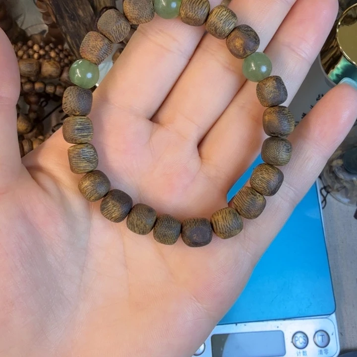 沉香碎屑沉香莺歌绿奇楠99沉08圆圆方糖