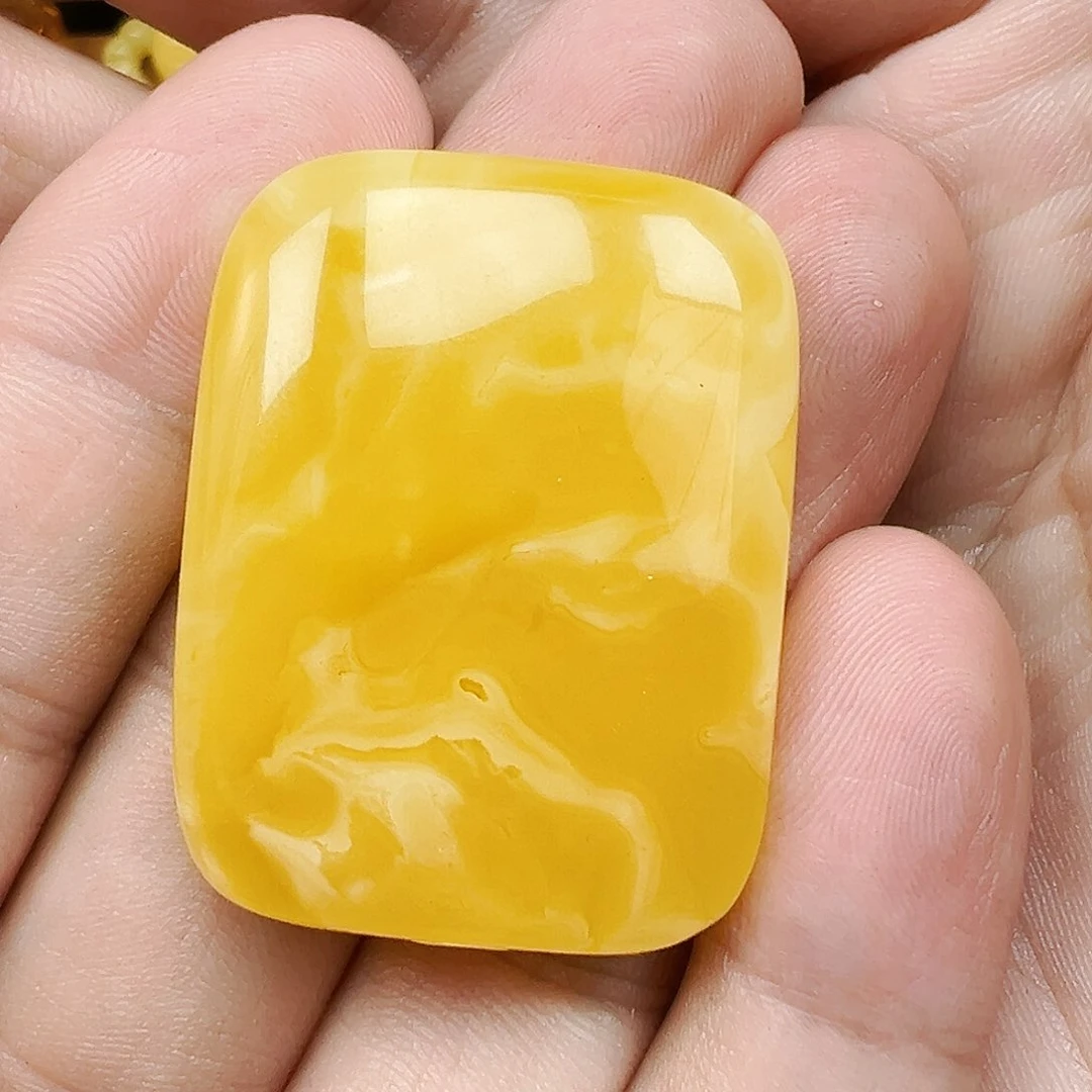 蜜蜡颈饰未镶嵌无事牌12.5克