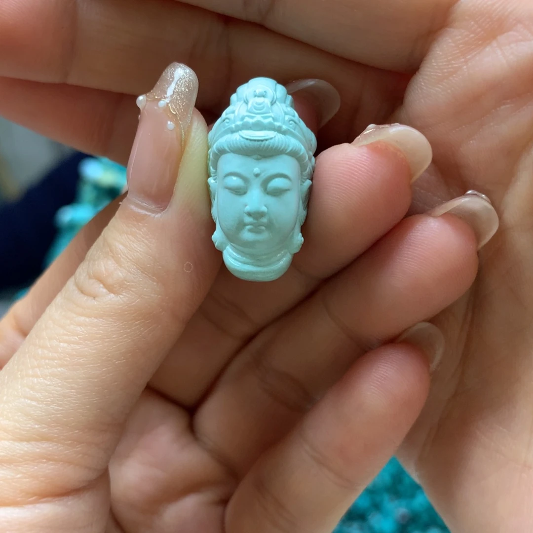 绿松石配饰未镶嵌