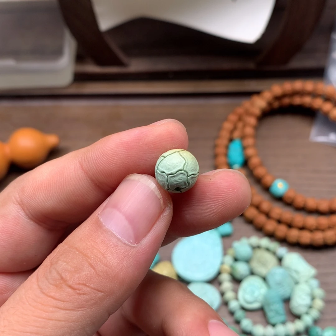 未镶嵌绿松石雕刻