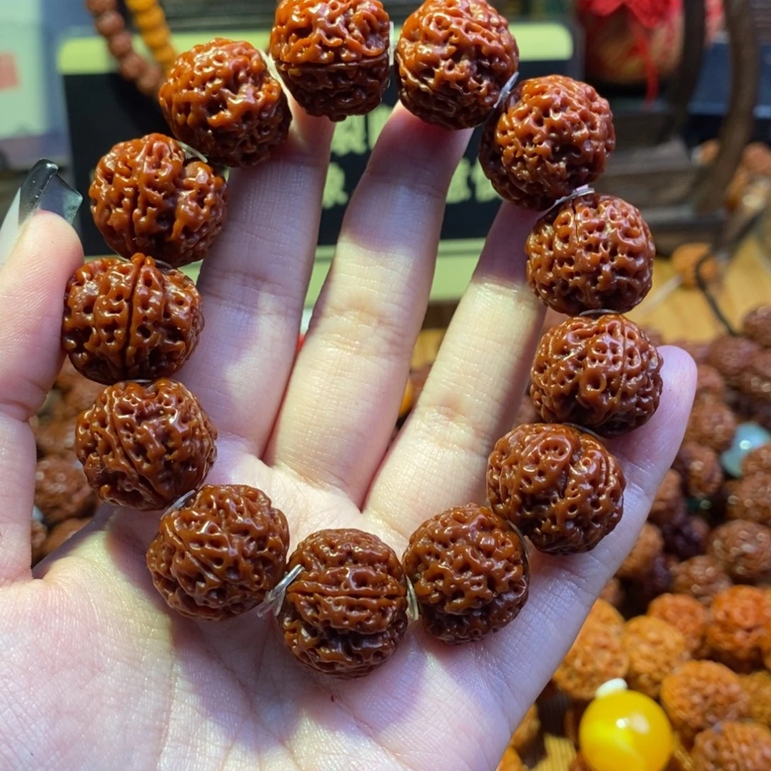 吊坠金刚菩提205肉玉华