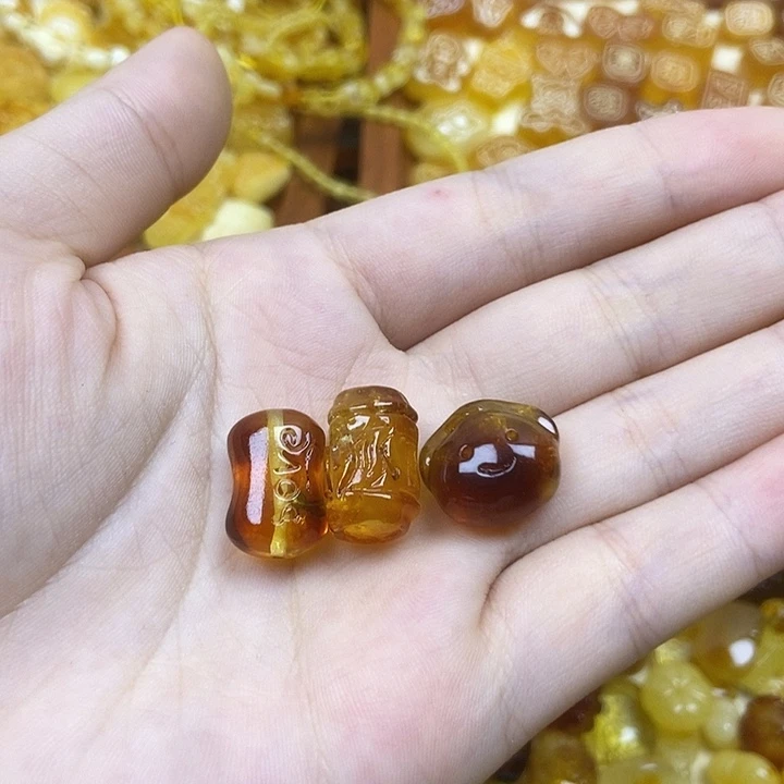 橄榄核吊坠福利饺子