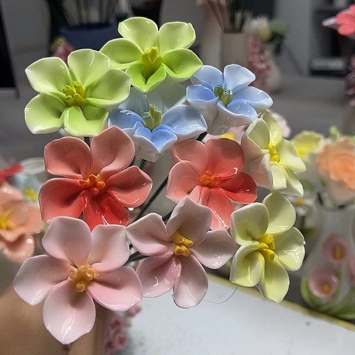 陶瓷纯手工捏花设计