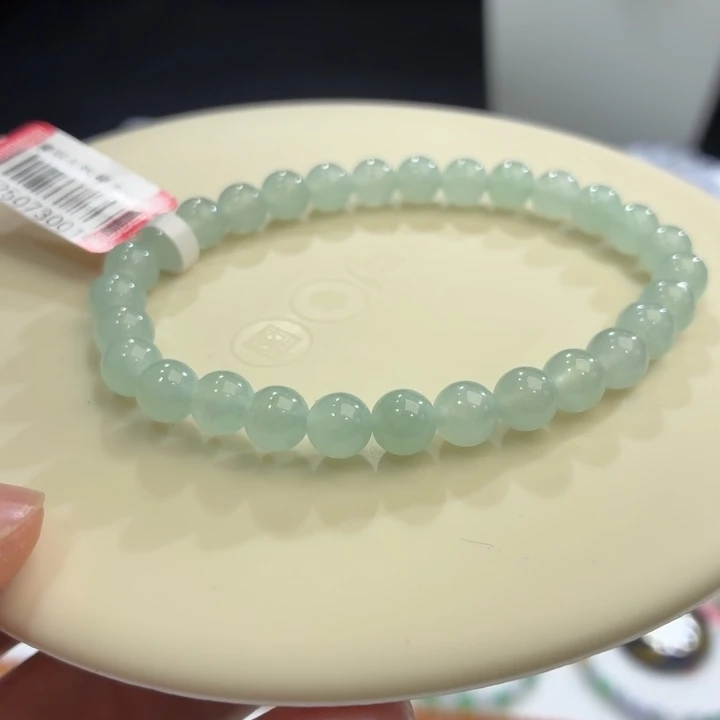 翡翠未镶嵌手链卡6.3