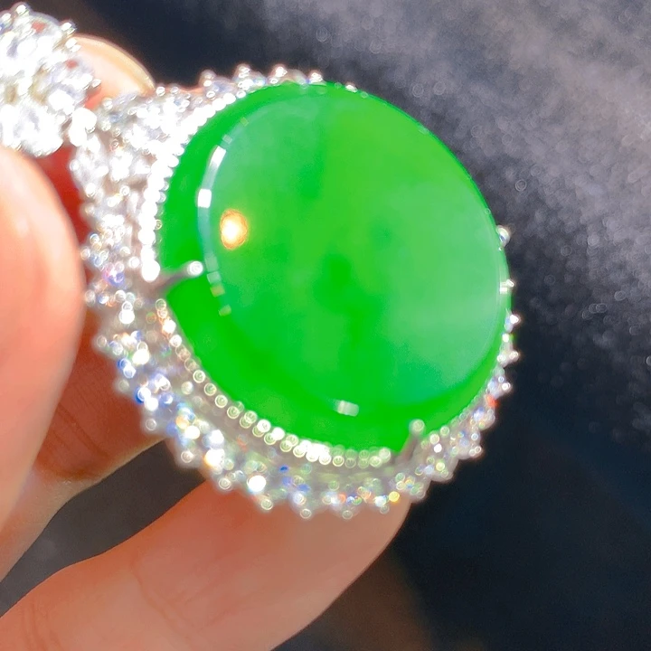 【闪购商品】翡翠颈饰银S925镶嵌翡翠