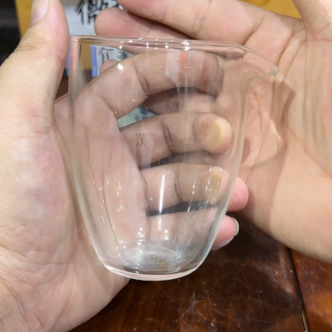 微瑕疵介意勿拍陶瓷器皿X578