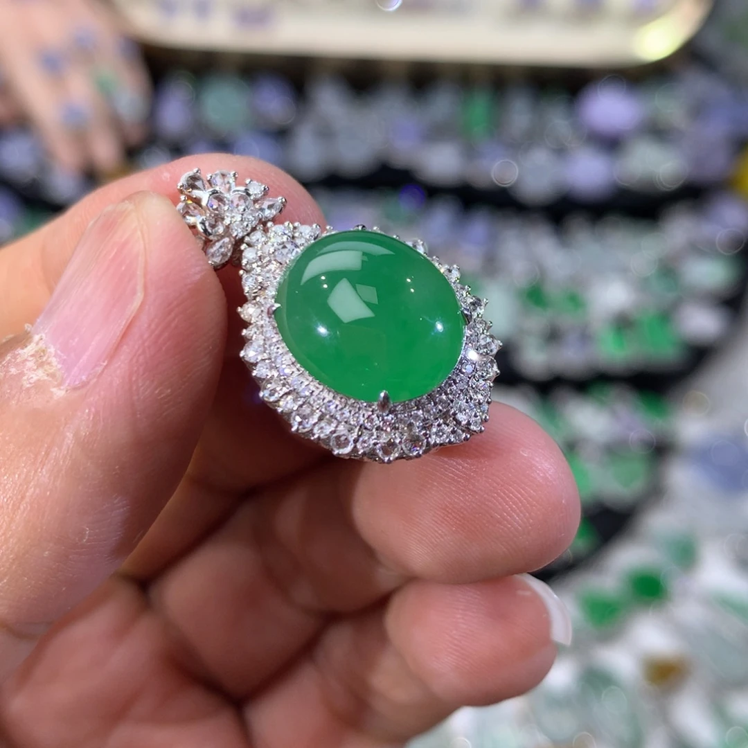 翡翠18K金镶嵌吊坠(不含链)