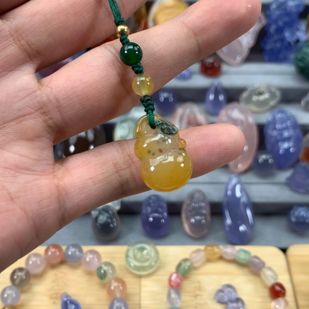 玛瑙/玉髓未镶嵌颈饰