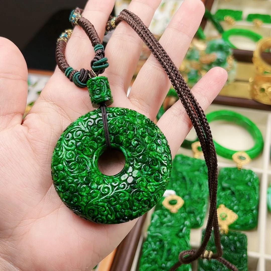 【闪购商品】吊坠(赠链)未镶嵌翡翠
