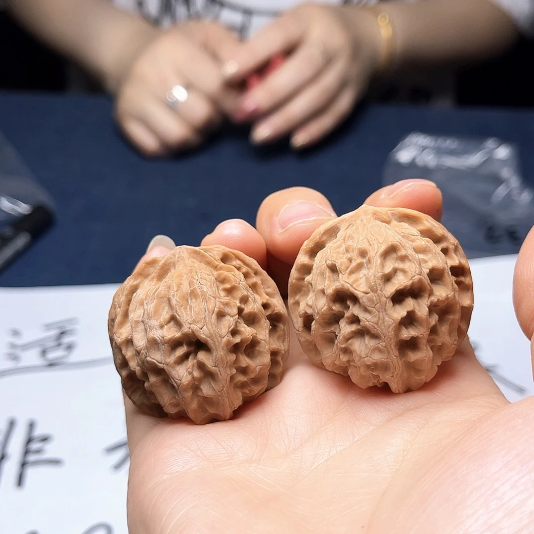 桃核把件132-苹果园核桃38