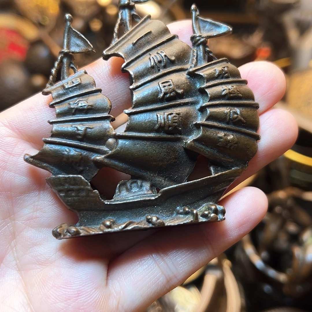 精美铜器工艺品等