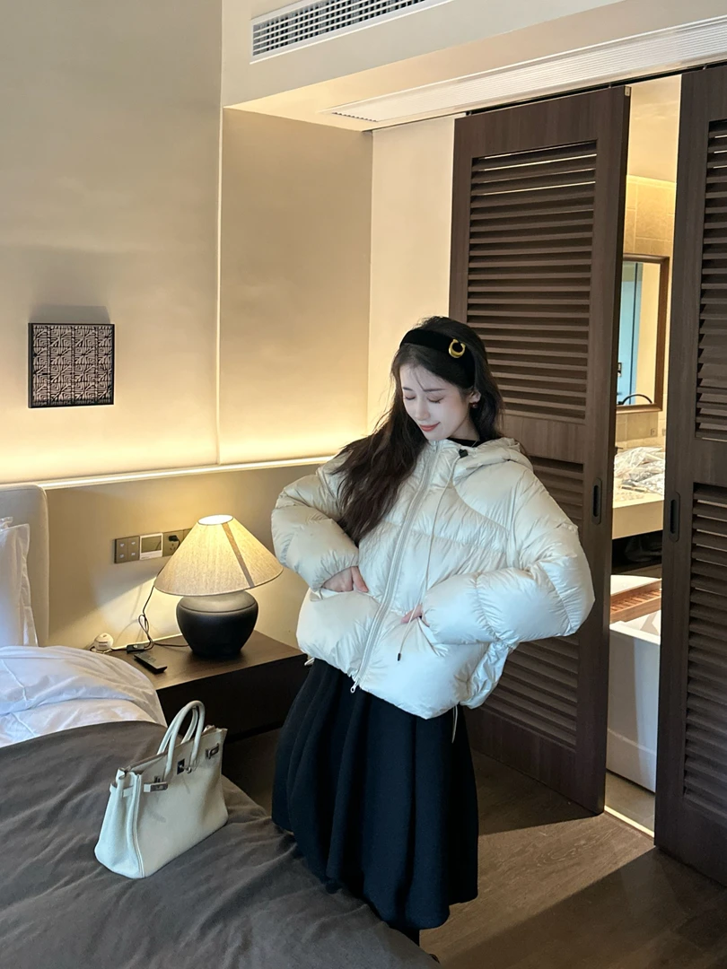 R123584W【90白鸭绒】纯色上衣羽绒服加厚连帽拉链宽松百搭减龄短款