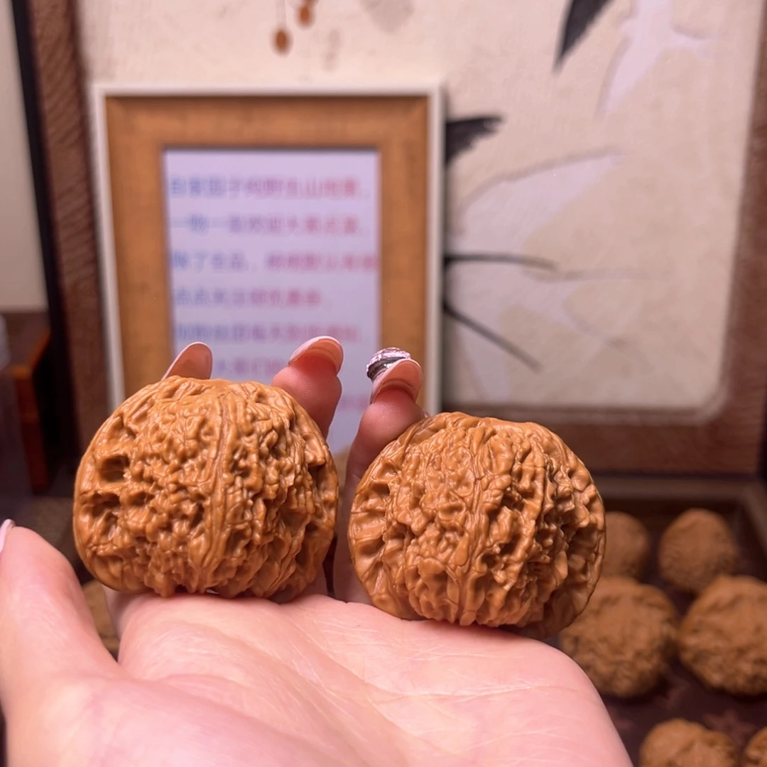 痴***.吊坠文玩核桃南疆石闪55