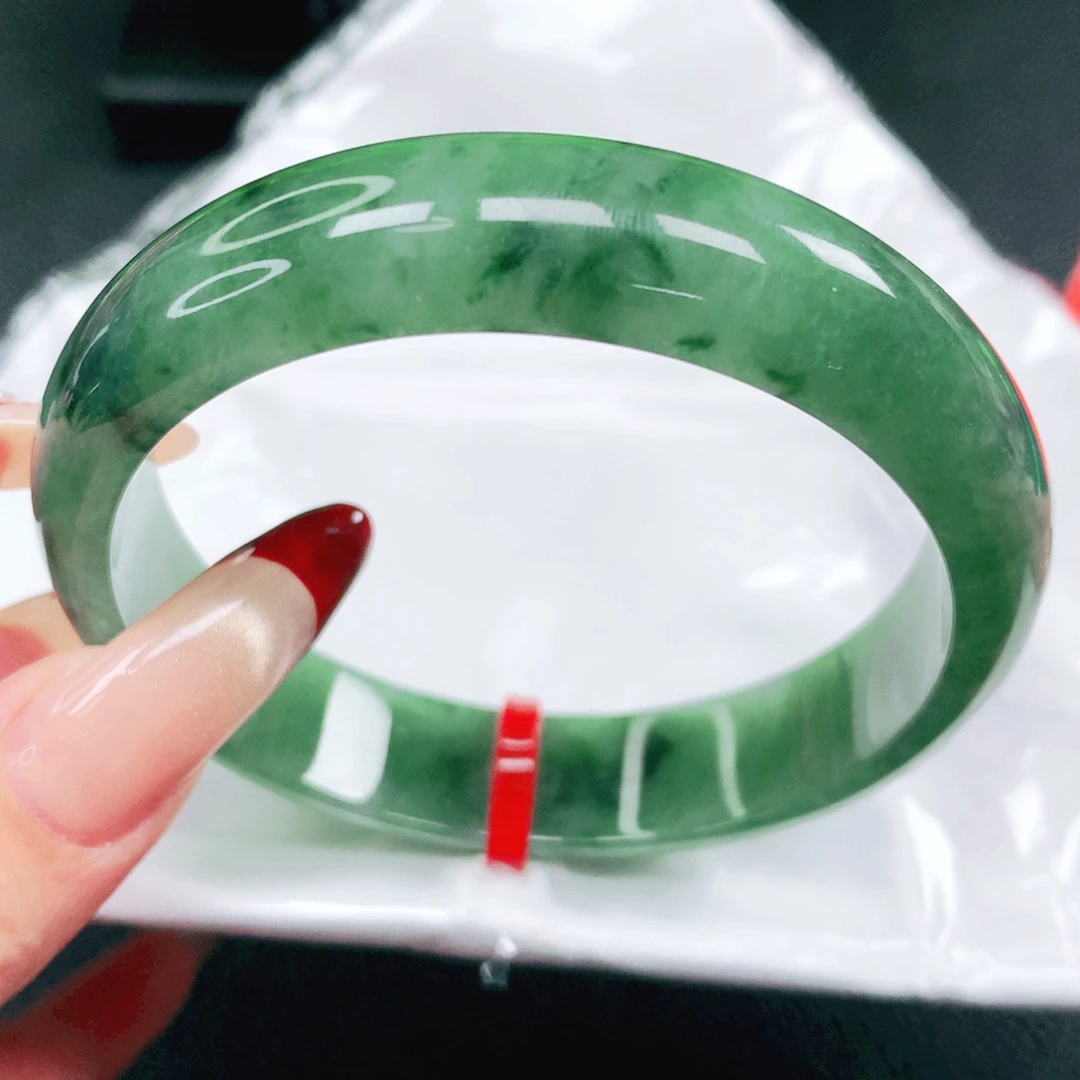 翡翠未镶嵌手镯59