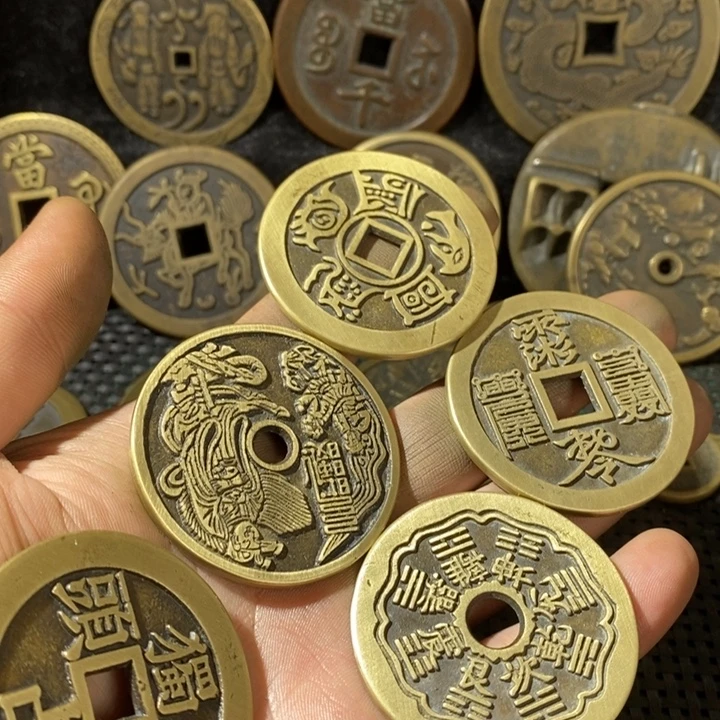 惊***哥翻砂铸造现代工艺品