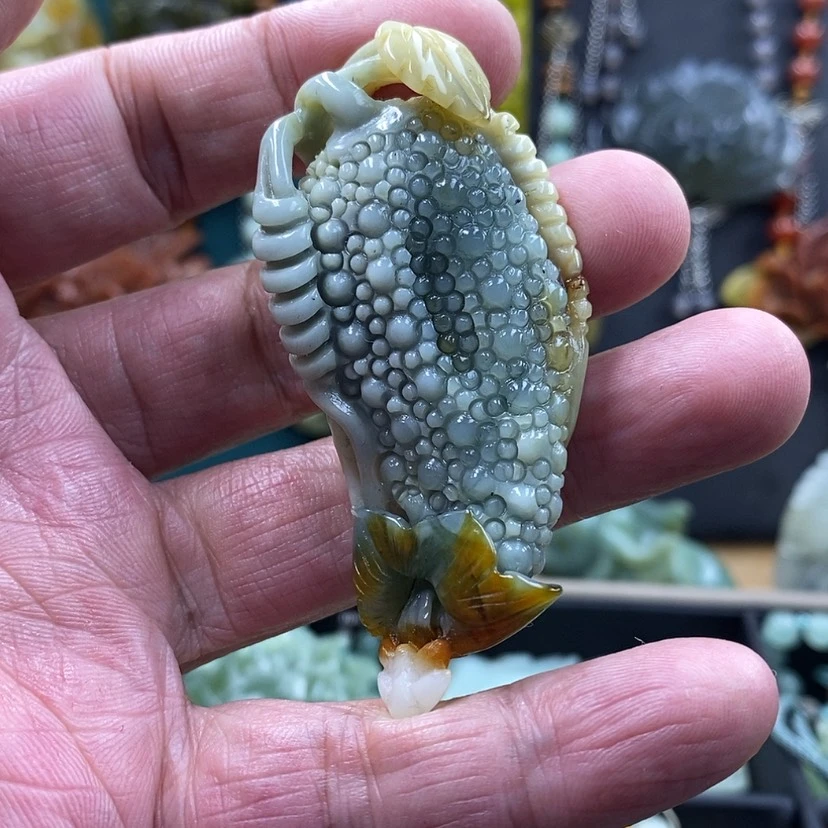 【闪购商品】未镶嵌岫玉吊坠癞瓜