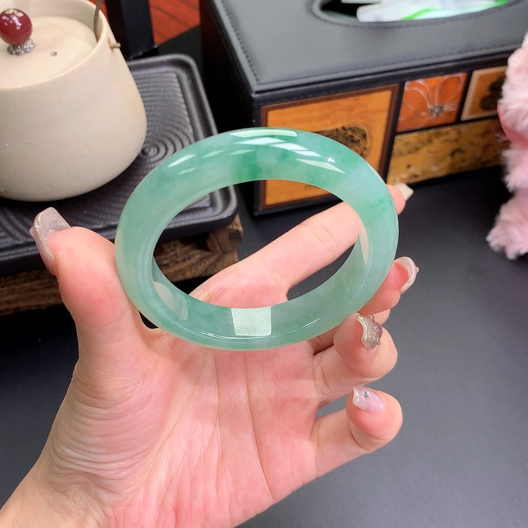 未镶嵌手镯翡翠22