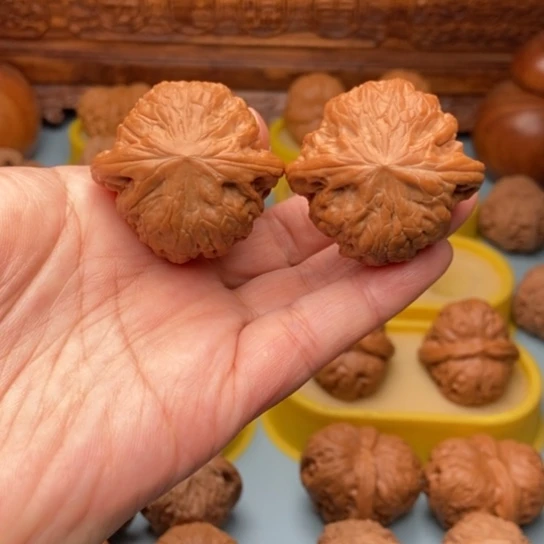 文玩核桃吊坠铁锤头货全品 39.5