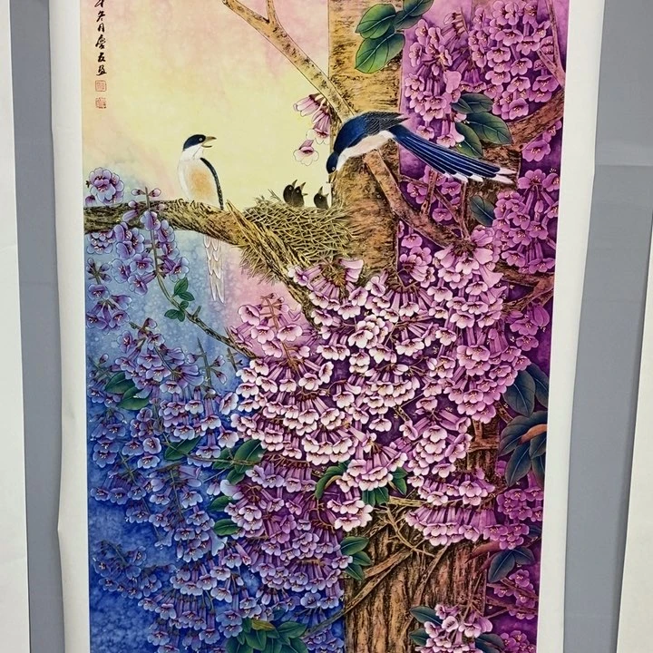 手绘作品等多种形式进行