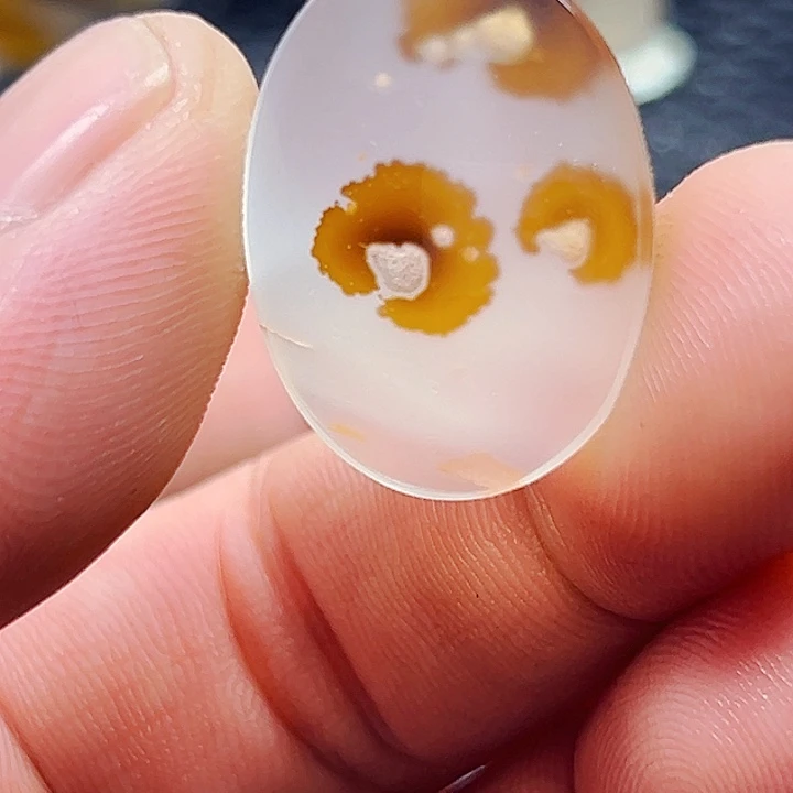 顽***森未镶嵌玛瑙/玉髓珠宝半成品