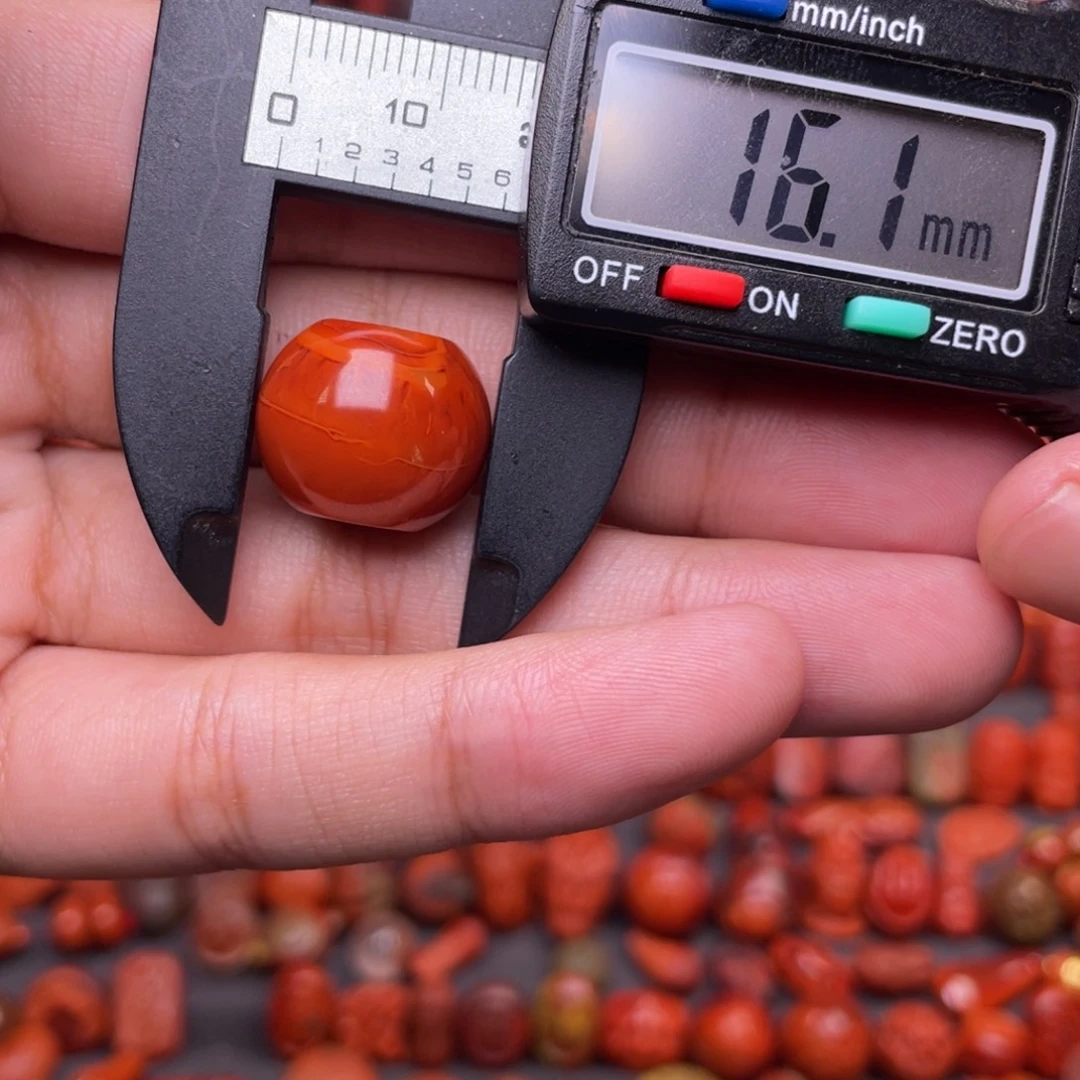 南红玛瑙未镶嵌配饰