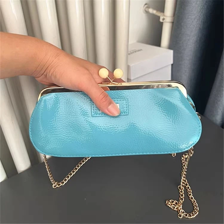 zx018谬雾霾蓝简约时尚链条化妆包单肩包防水便携小众