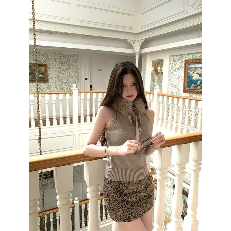 2025秋冬新款设计感韩简毛毛领无袖背心上衣修身百搭显瘦短裙套装