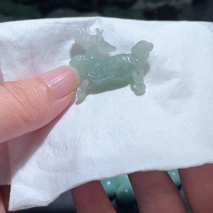 颈饰未镶嵌翡翠天