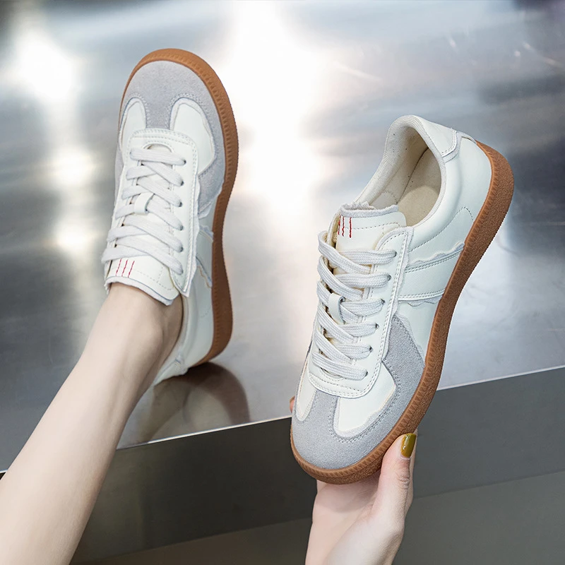 2025新款春季女鞋运动百搭单鞋女士小白鞋系带休闲板鞋平底德训鞋