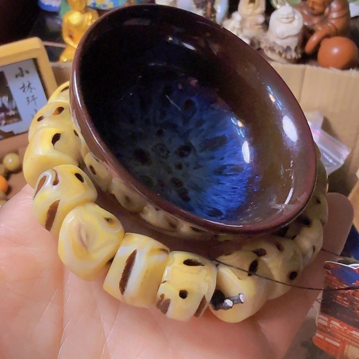 大叶紫檀（黑酸枝木类）