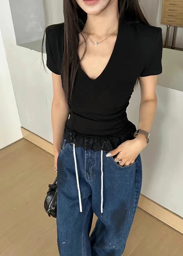 新款V领短袖上衣