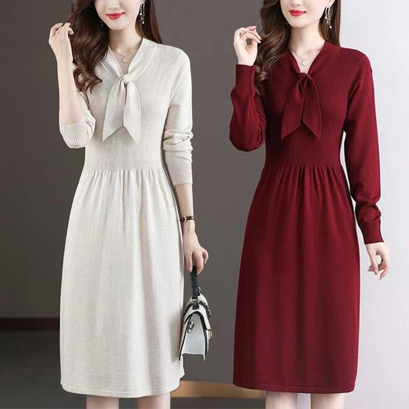 时尚蝴蝶结女针织毛衣裙长袖打底收腰大码妈妈宽松遮肚气质连衣裙