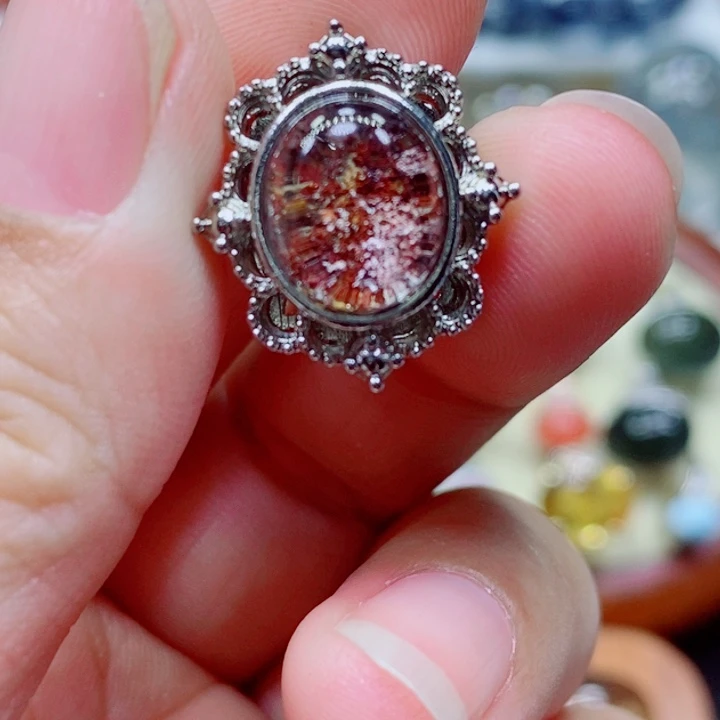 未镶嵌颈饰水晶吹****?水晶