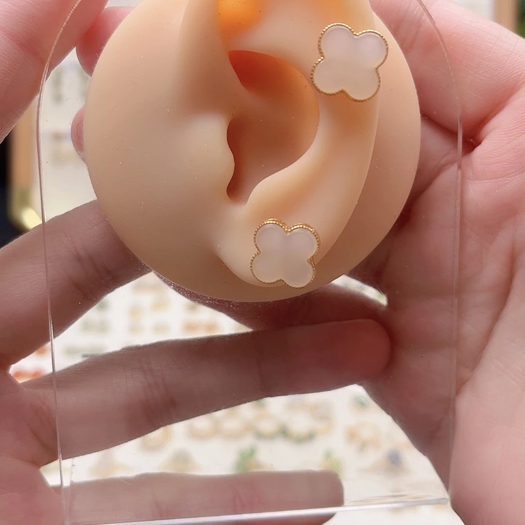 和田玉银S925镶嵌耳饰