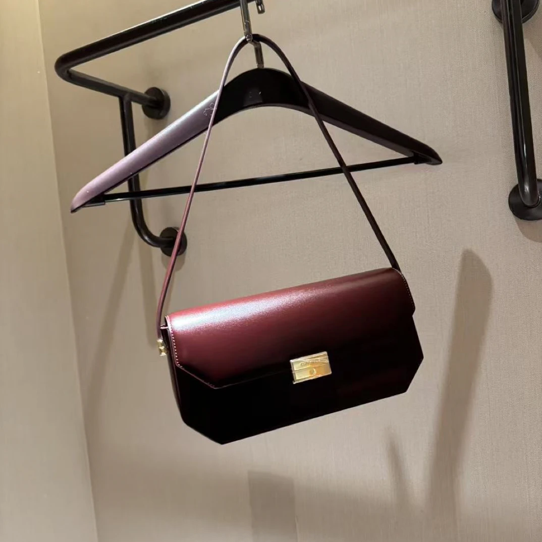 小众设计款百搭26cm两带包包