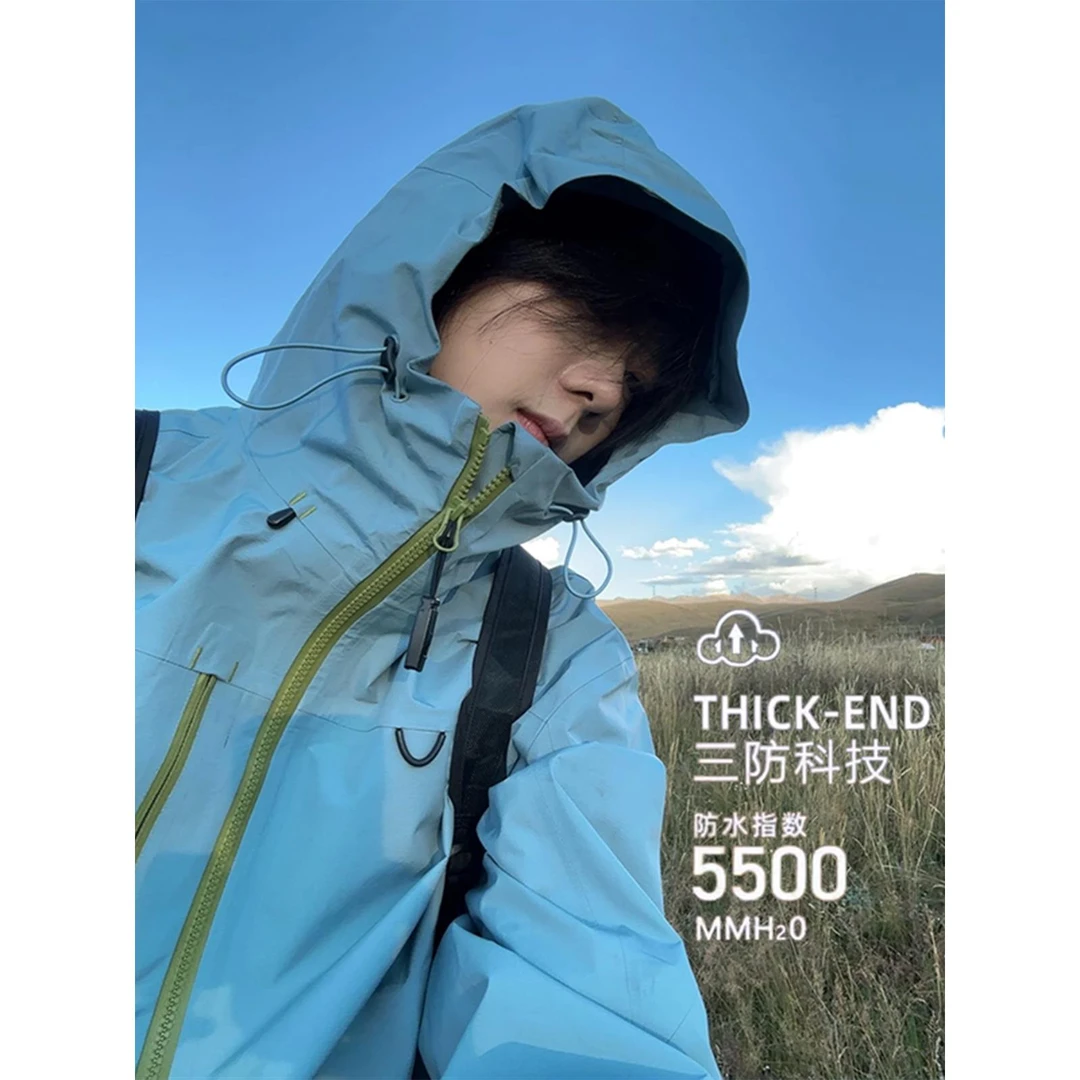 2025新款户外冲锋衣男女美式潮牌登山服夹克防水防风徒步连帽外套