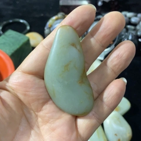 和田玉（糖玉）未镶嵌车挂