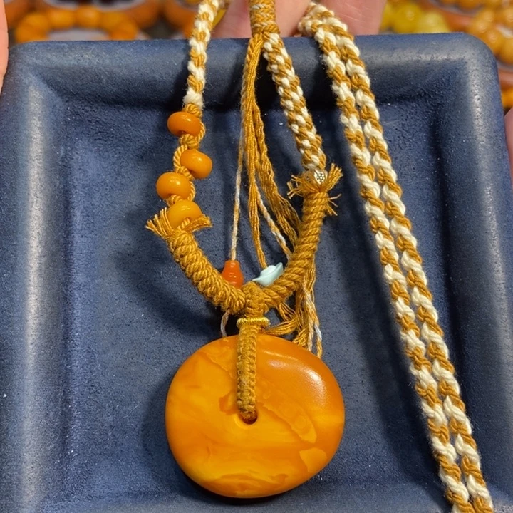 蜜蜡颈饰未镶嵌蜜蜡