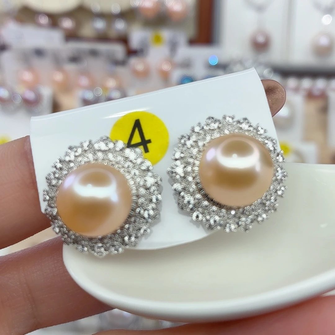 淡水珍珠未镶嵌耳饰