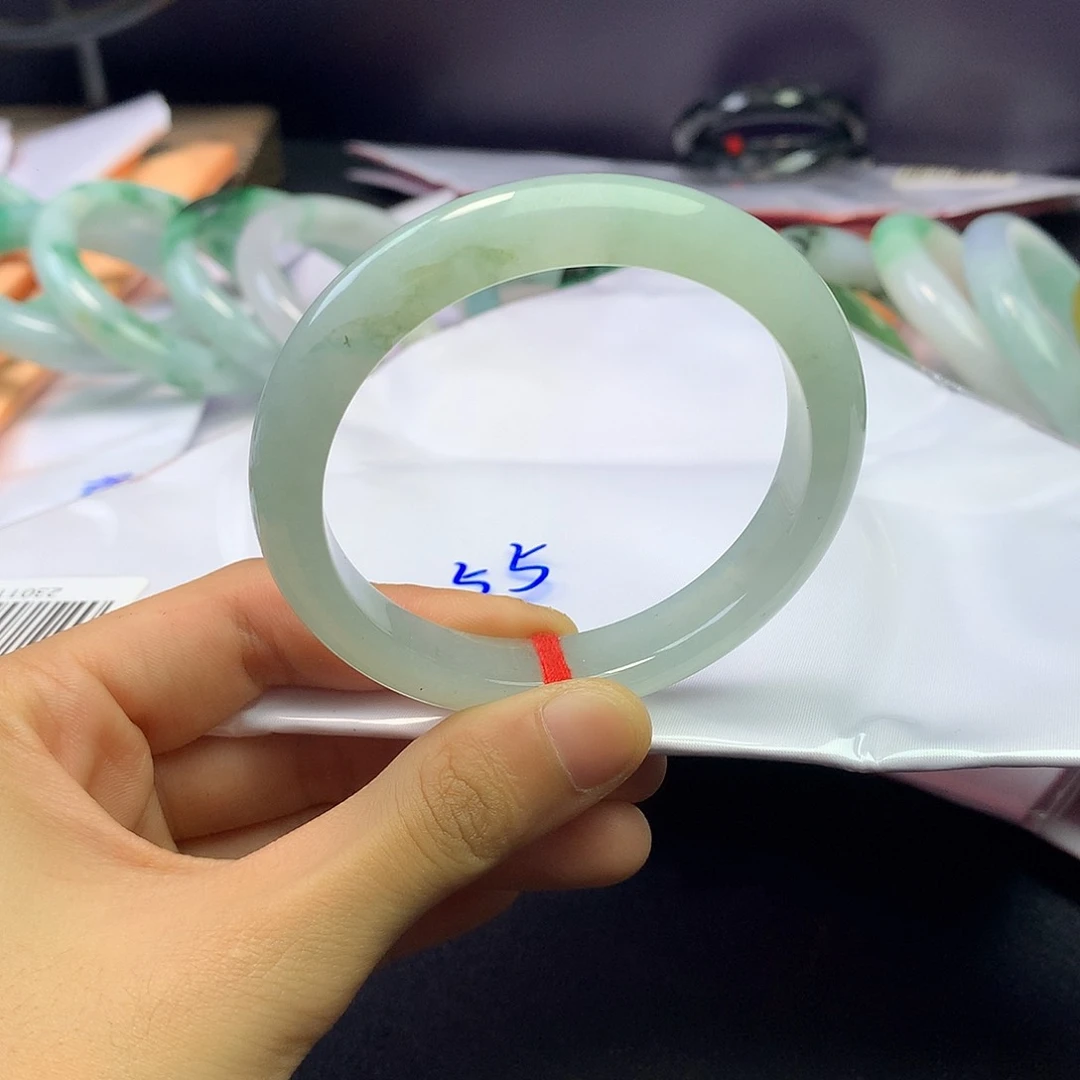 未镶嵌手镯翡翠福利