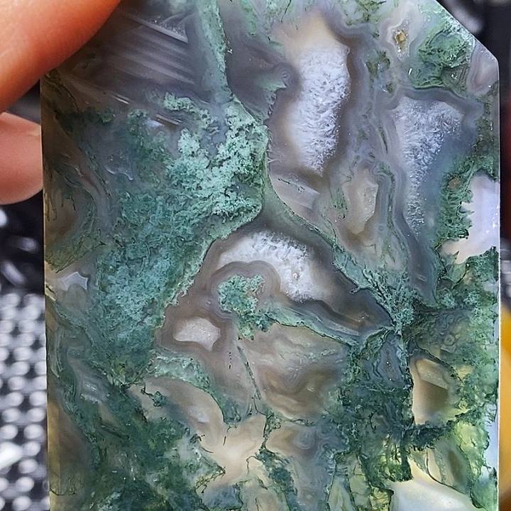 日***山玛瑙/玉髓颈饰未镶嵌