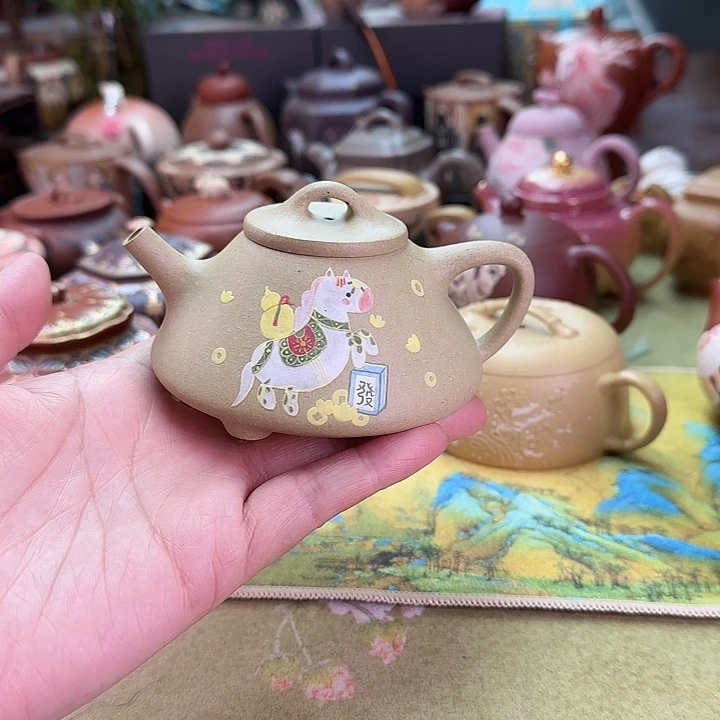 紫砂茶壶马上有钱