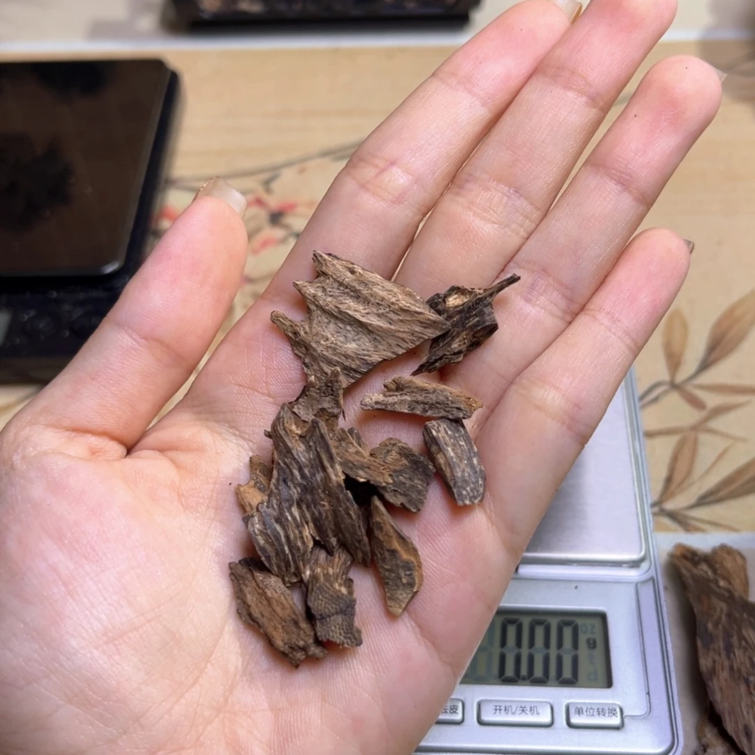 香榧木柬埔寨熏香料3.3克重福利