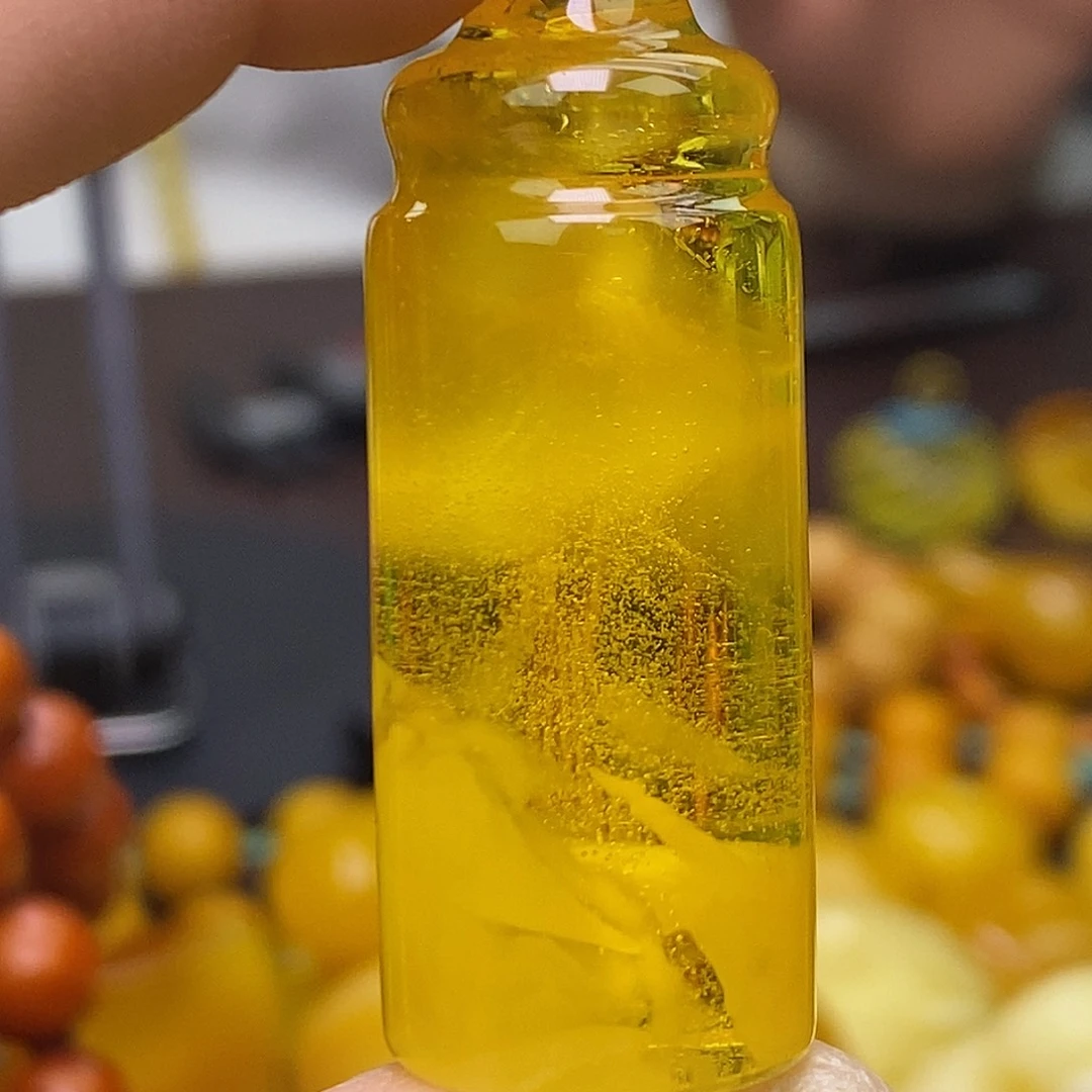 蜜蜡未镶嵌珠宝奇石