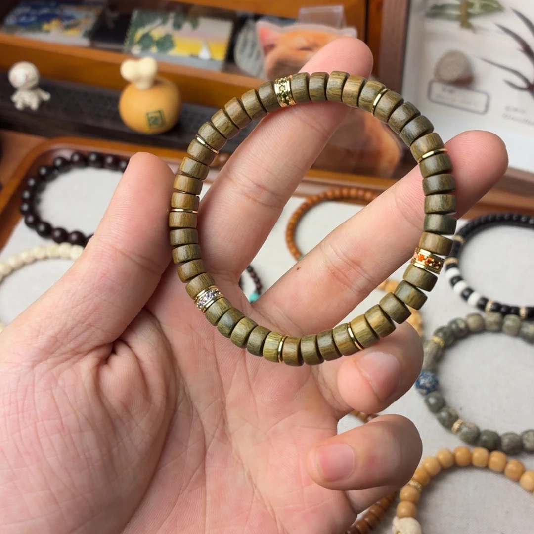 手串/手链维腊木（绿檀）