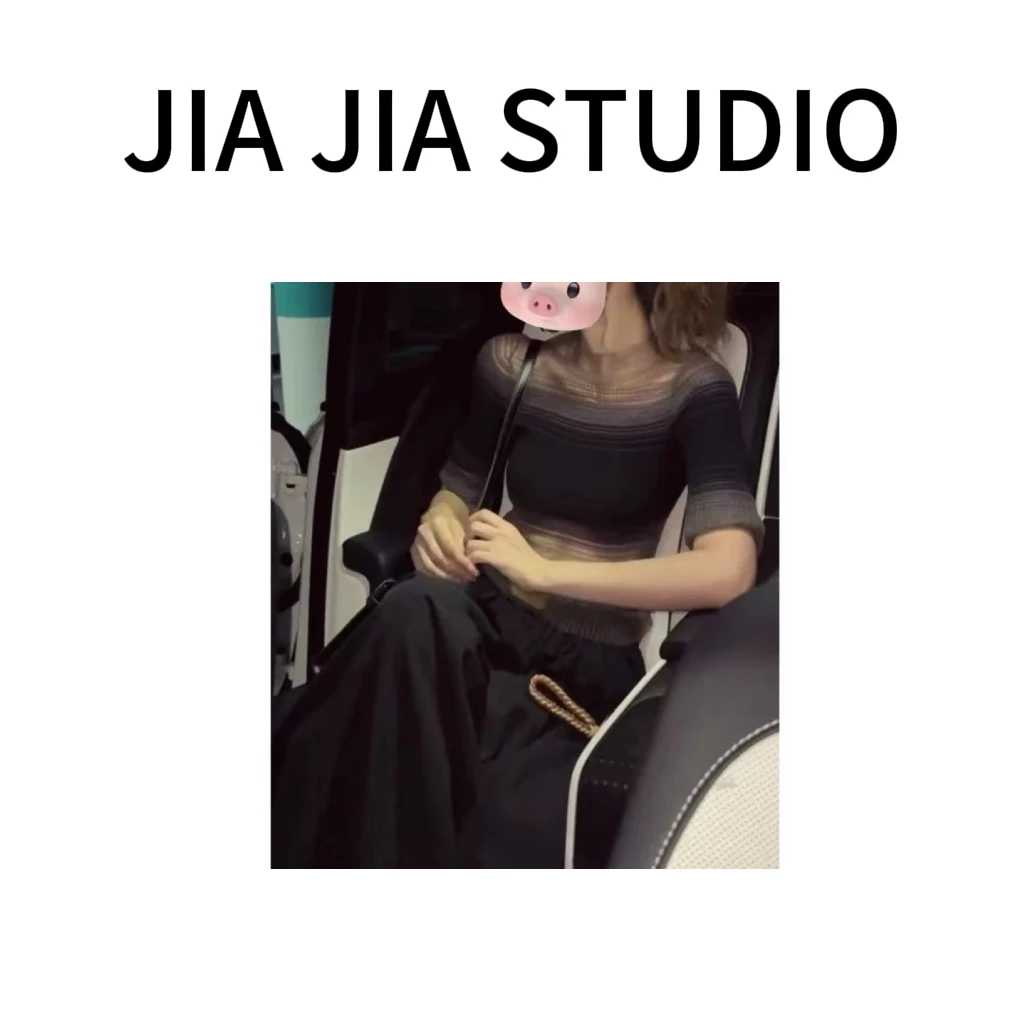 嘉嘉推荐#5620【纯欲风】高领修身中袖上衣