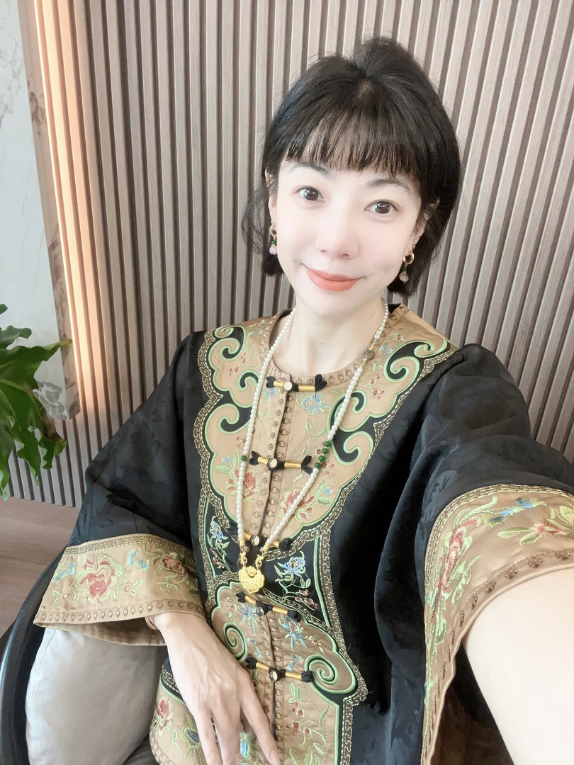 【浮香】新中式国风云肩重工刺绣大提花时尚气质复古秋季外套