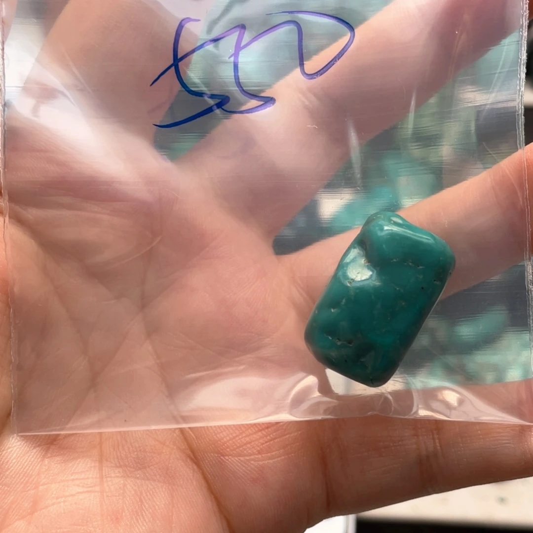 卡***德绿松石未镶嵌颈饰